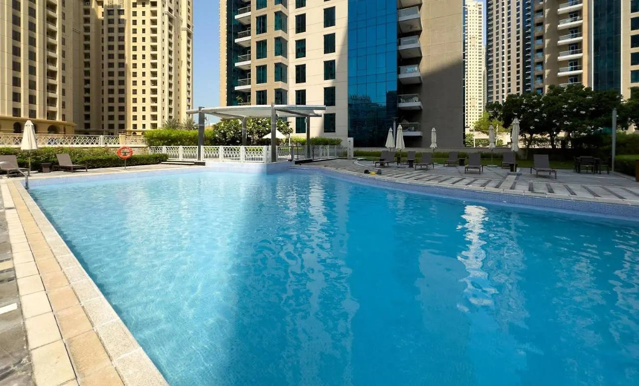 Boutique Apartment Sea Views - Dubai Marina